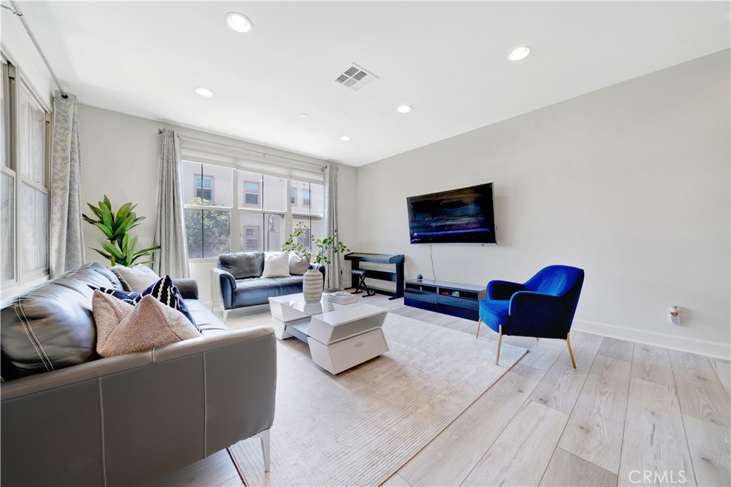 Living Room - 92 Capricorn, Irvine CA 92618 - photo 2