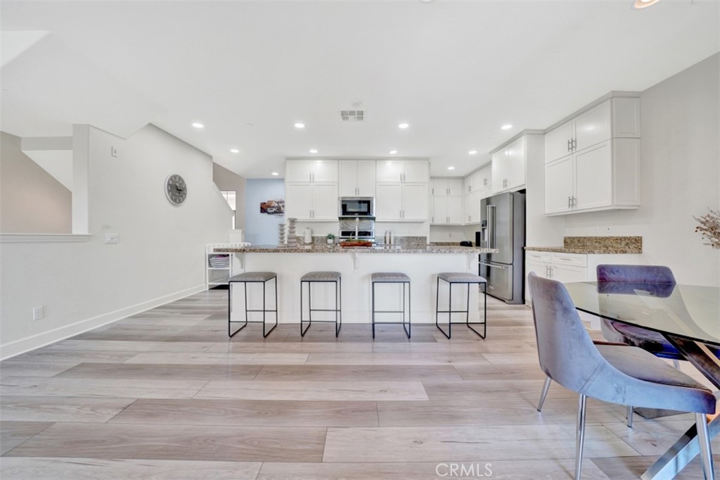 Kitchen - 92 Capricorn, Irvine CA 92618 - photo 7