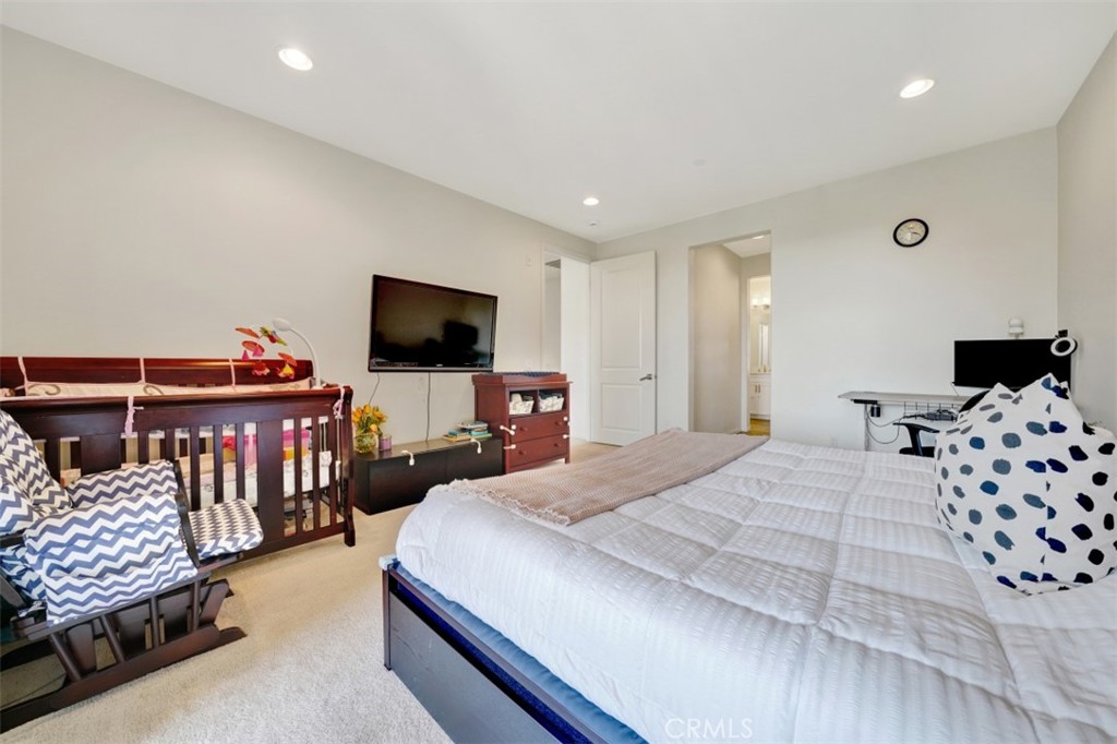 Primary Bedroom - 92 Capricorn, Irvine CA 92618 - photo 20