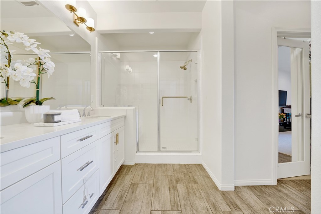 Primary Bathroom - 92 Capricorn, Irvine CA 92618 - photo 22
