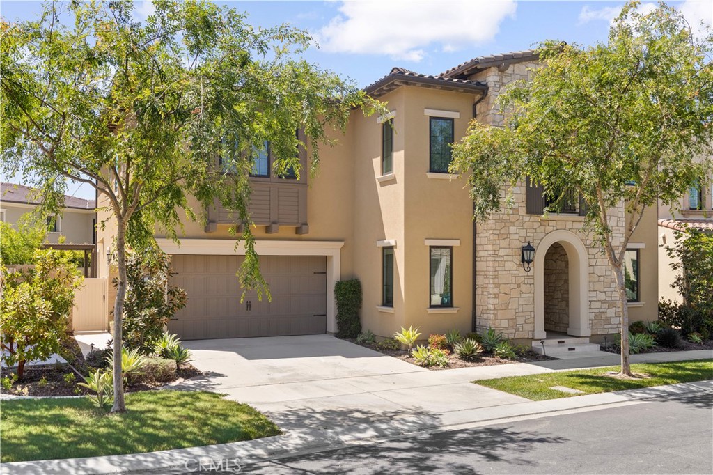 92 Interstellar, Irvine CA 92618 - photo 2