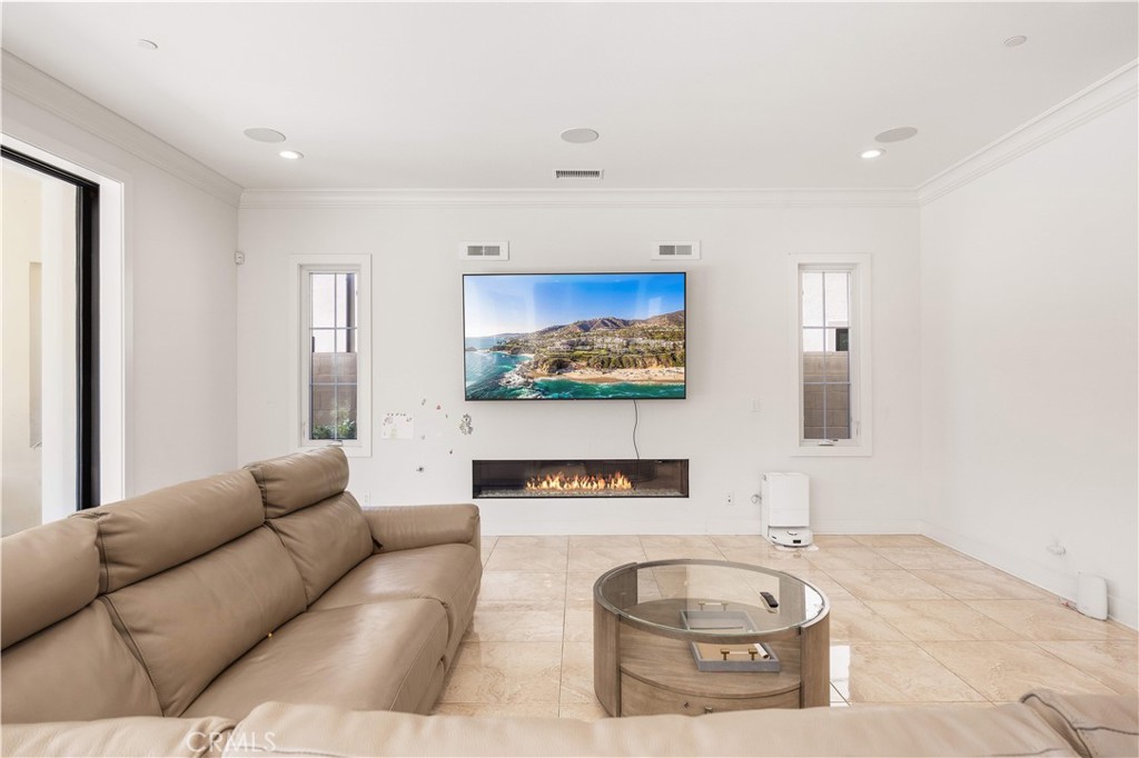 92 Interstellar, Irvine CA 92618 - photo 20