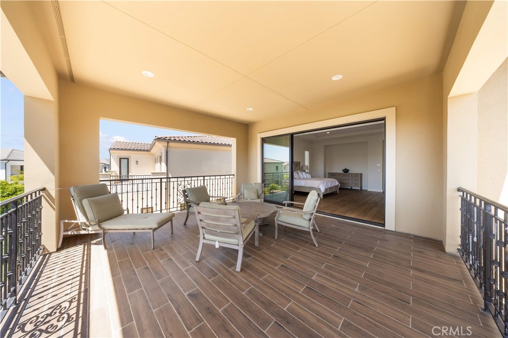 92 Interstellar, Irvine CA 92618 - photo 23