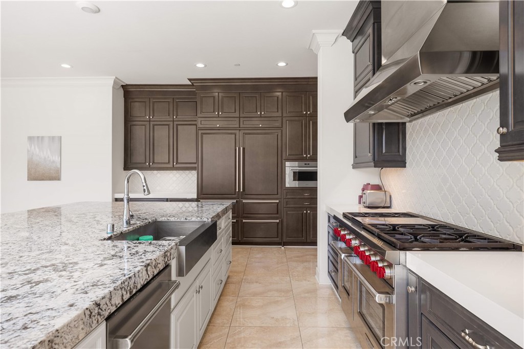 92 Interstellar, Irvine CA 92618 - photo 26
