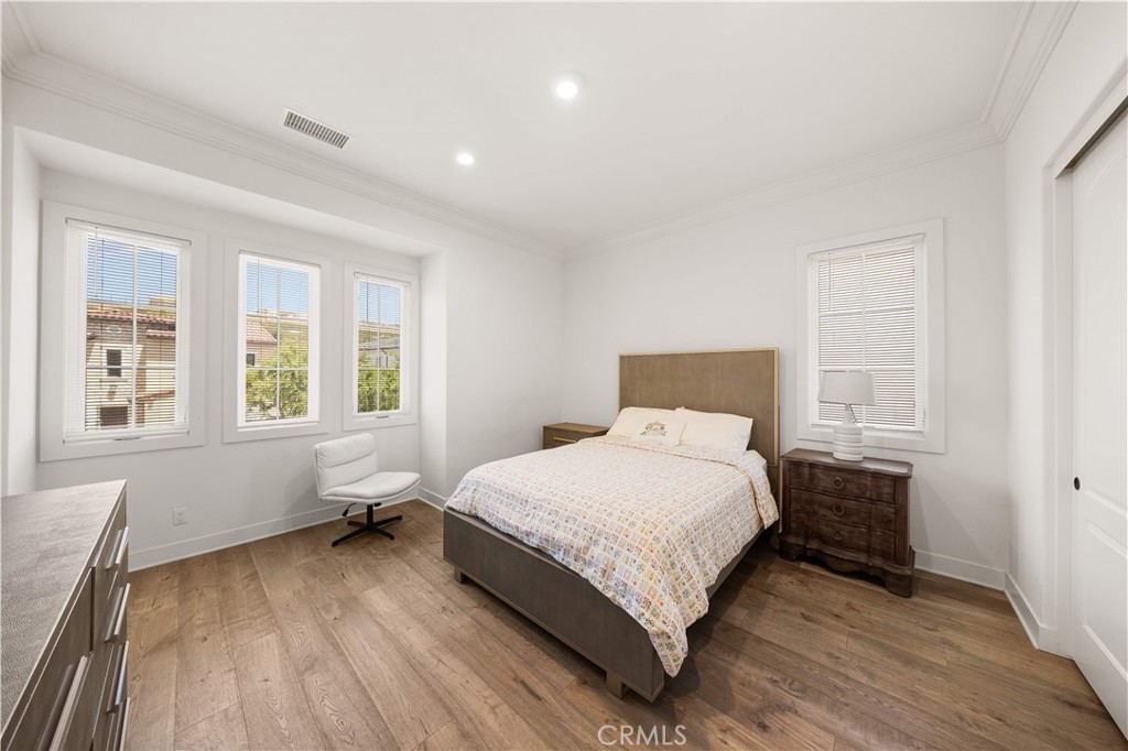 92 Interstellar, Irvine CA 92618 - photo 48
