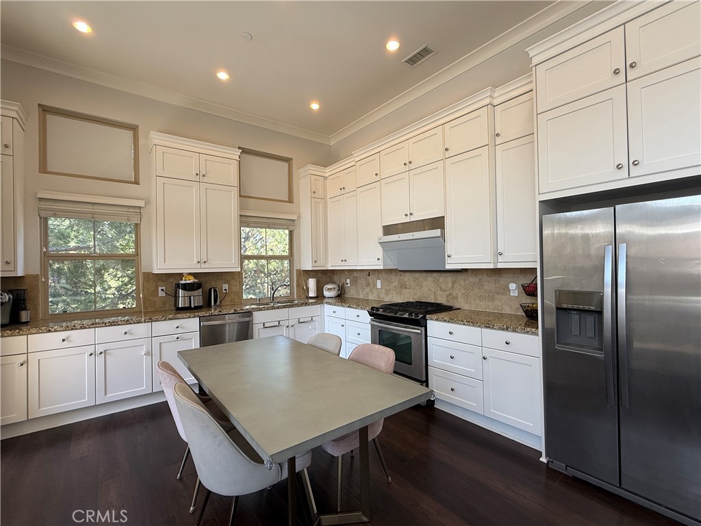 Dining/Kitchen Area - 93 Thornhurst, Irvine CA 92620 - photo 9