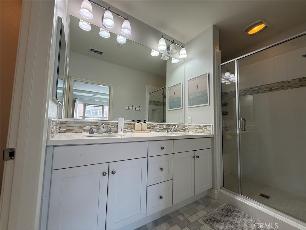 Master Bathroom - 93 Thornhurst, Irvine CA 92620 - photo 15