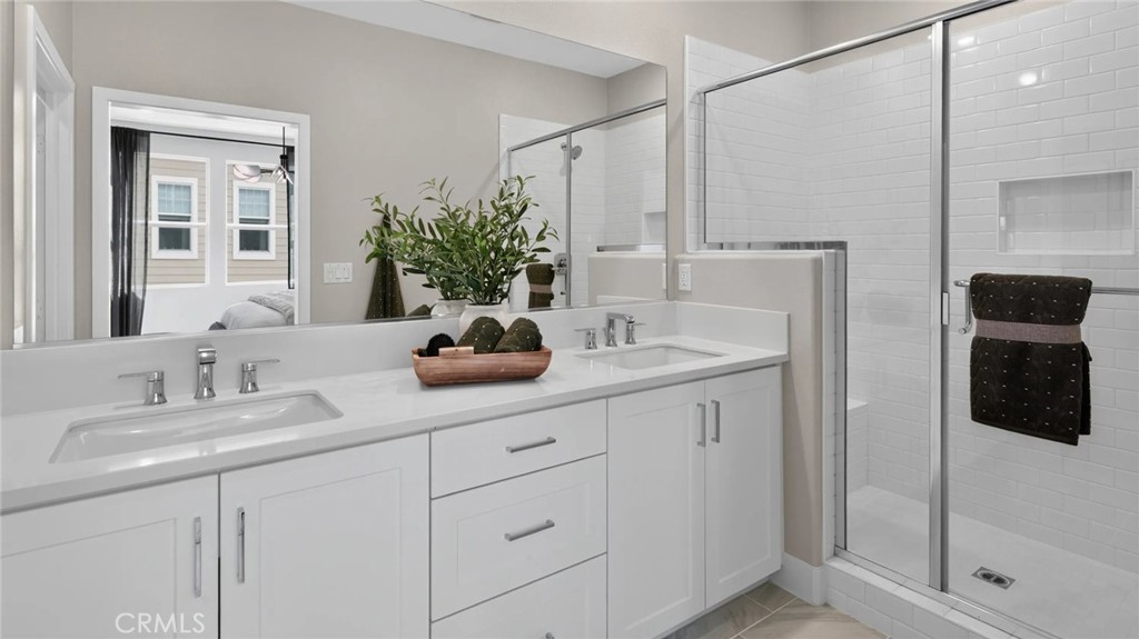 Photos shown are of model only- not actual homesite. - 933 Chinon, Irvine CA 92618 - photo 18