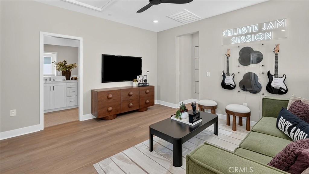 Photos shown are of model only- not actual homesite. - 933 Chinon, Irvine CA 92618 - photo 22