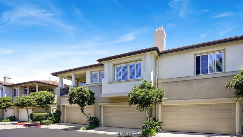 933 Somerville, Irvine, CA 92620