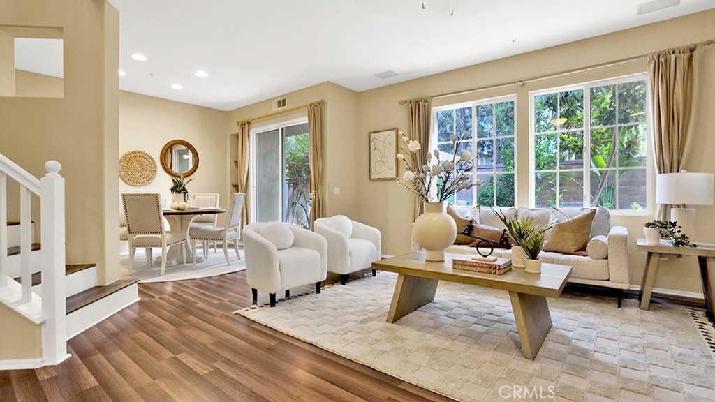 933 Somerville, Irvine CA 92620 - photo 2