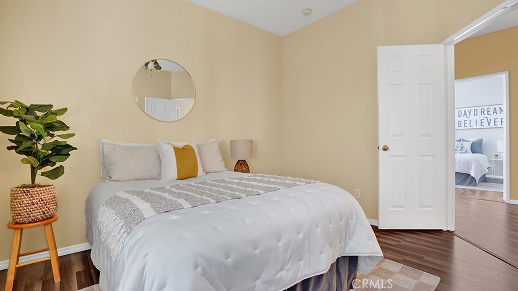 933 Somerville, Irvine CA 92620 - photo 19