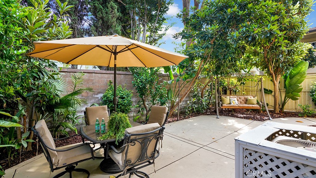 933 Somerville, Irvine CA 92620 - photo 28