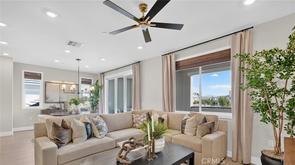 Photos shown are of model only- not actual homesite. - 933 Treble, Irvine CA 92618 - photo 8