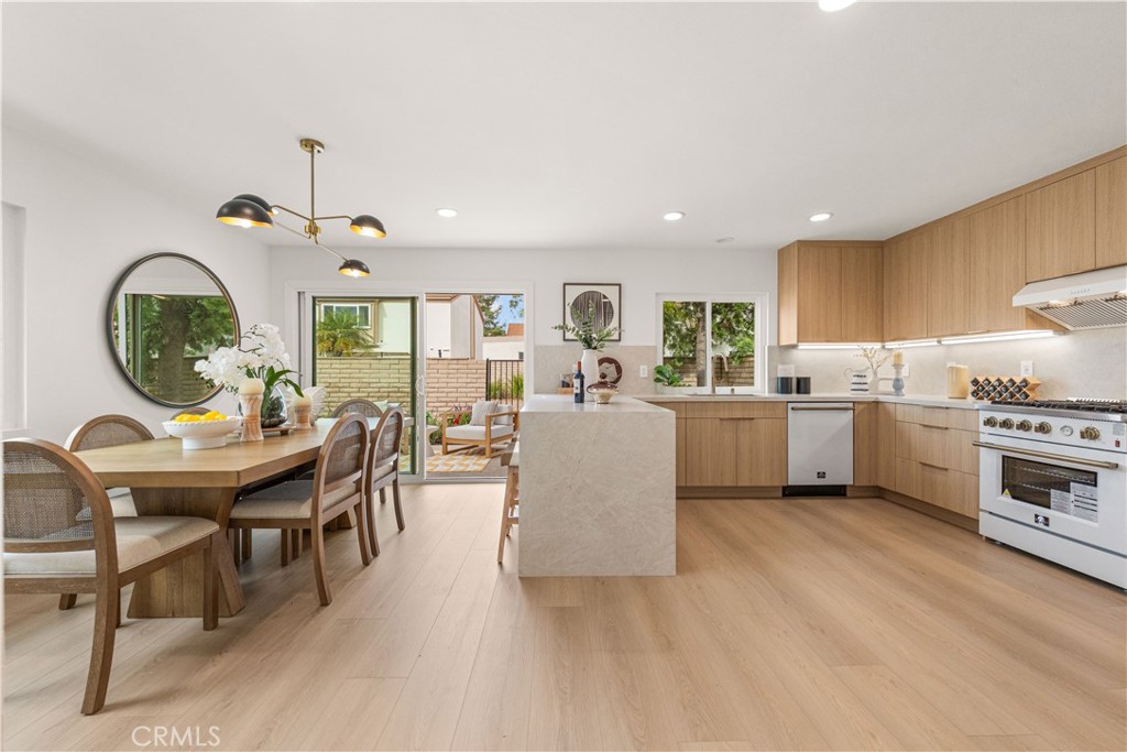94 Sequoia Tree Lane, Irvine CA 92612 - photo 6