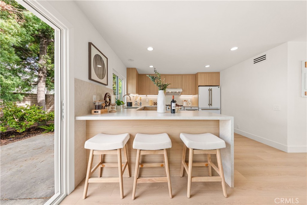 94 Sequoia Tree Lane, Irvine CA 92612 - photo 7