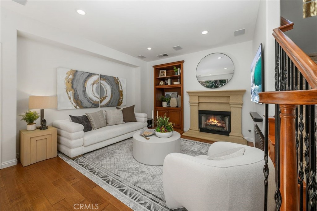 95 Canopy, Irvine CA 92603 - photo 8