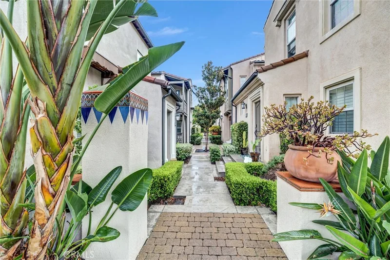 95 Costa Brava, Irvine, CA 92620