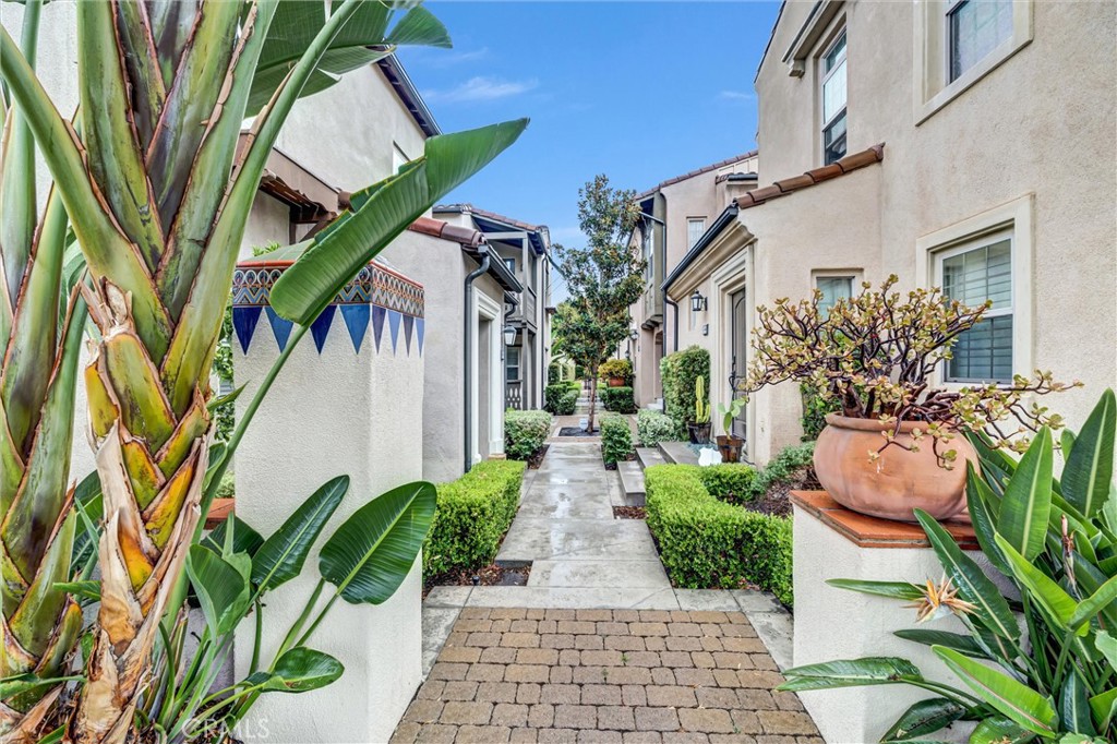 95 Costa Brava, Irvine CA 92620 - photo 1