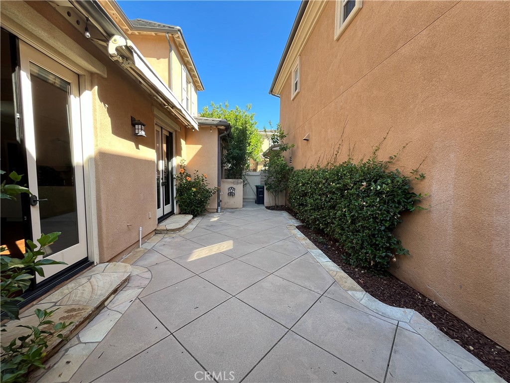 95 Twin Gables, Irvine CA 92620 - photo 14