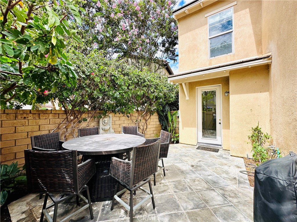 96 Canopy, Irvine CA 92603 - photo 19