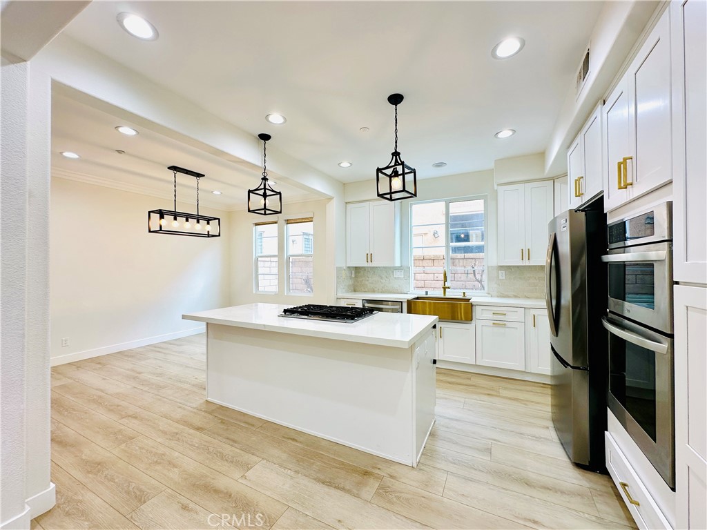 96 Canopy, Irvine CA 92603 - photo 20