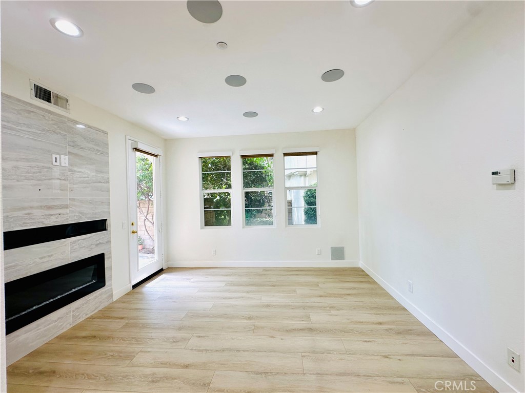 96 Canopy, Irvine CA 92603 - photo 23