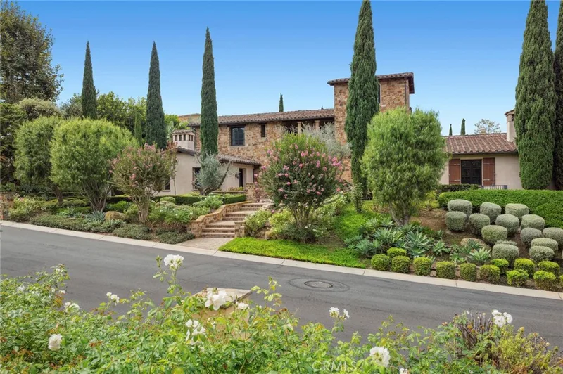 96 Canyon Creek, Irvine