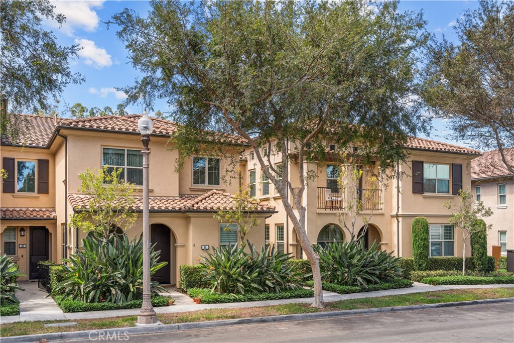 96 Rose Arch 26, Irvine CA 92620 - photo 2