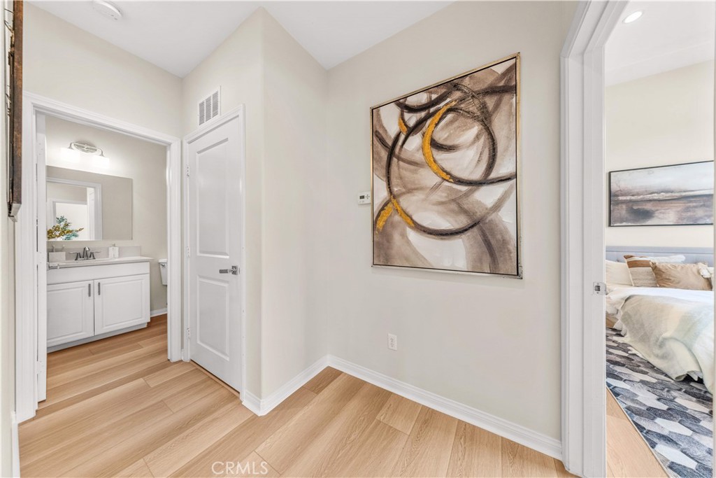 96 Rose Arch 26, Irvine CA 92620 - photo 19