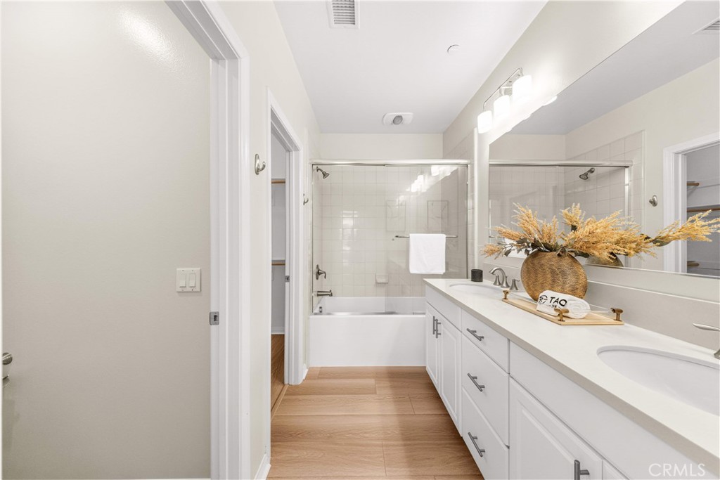 96 Rose Arch 26, Irvine CA 92620 - photo 24
