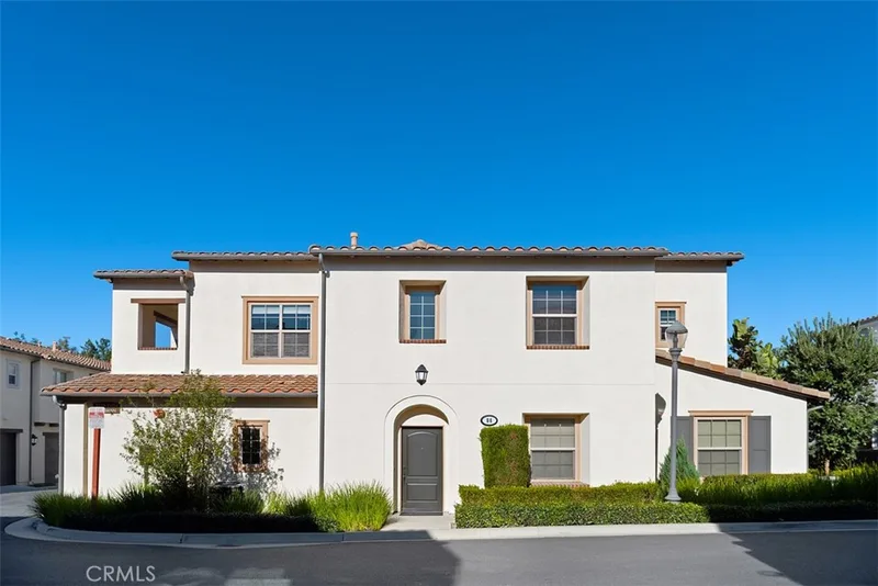 96 Talisman 23, Irvine, CA 92620