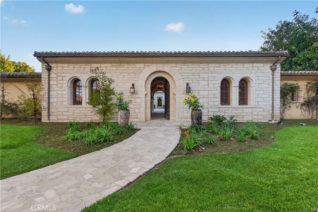 98 Canyon Crk, Irvine CA 92603 - photo 3
