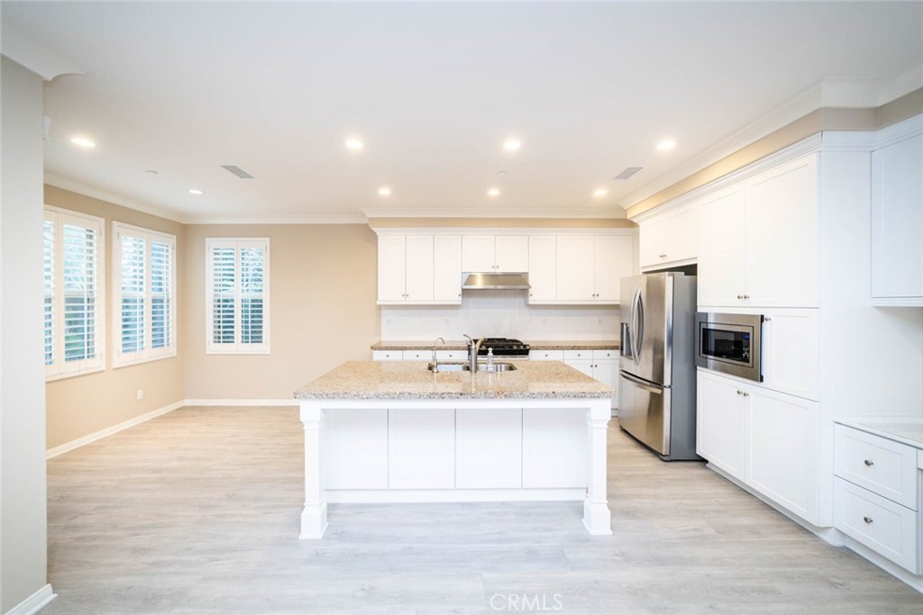 98 Rembrandt, Irvine CA 92620 - photo 10