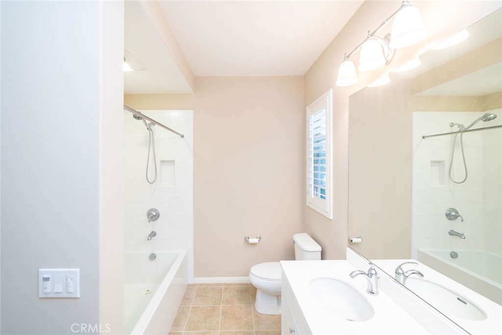98 Rembrandt, Irvine CA 92620 - photo 21