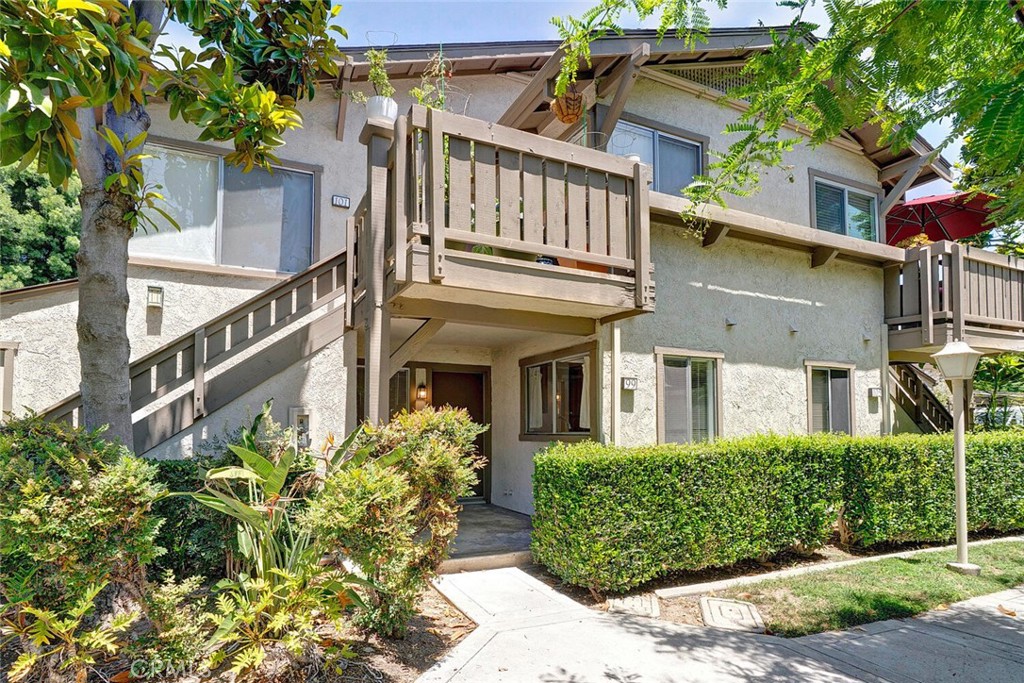 99 Rockwood 50, Irvine CA 92614 - photo 1