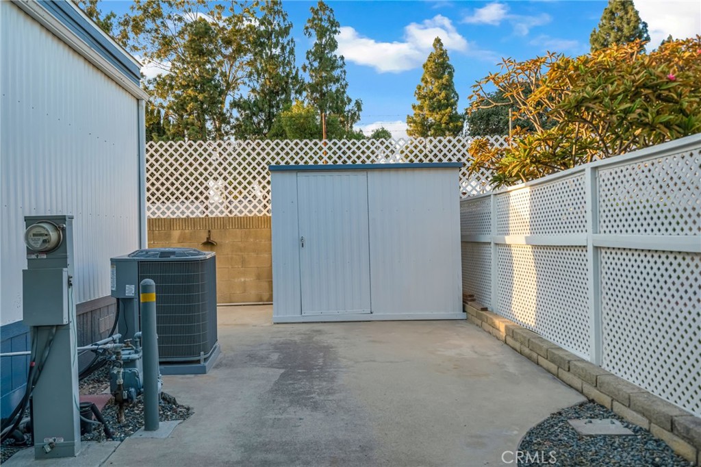 1001 Lambert 153, La Habra CA 90631 - photo 11