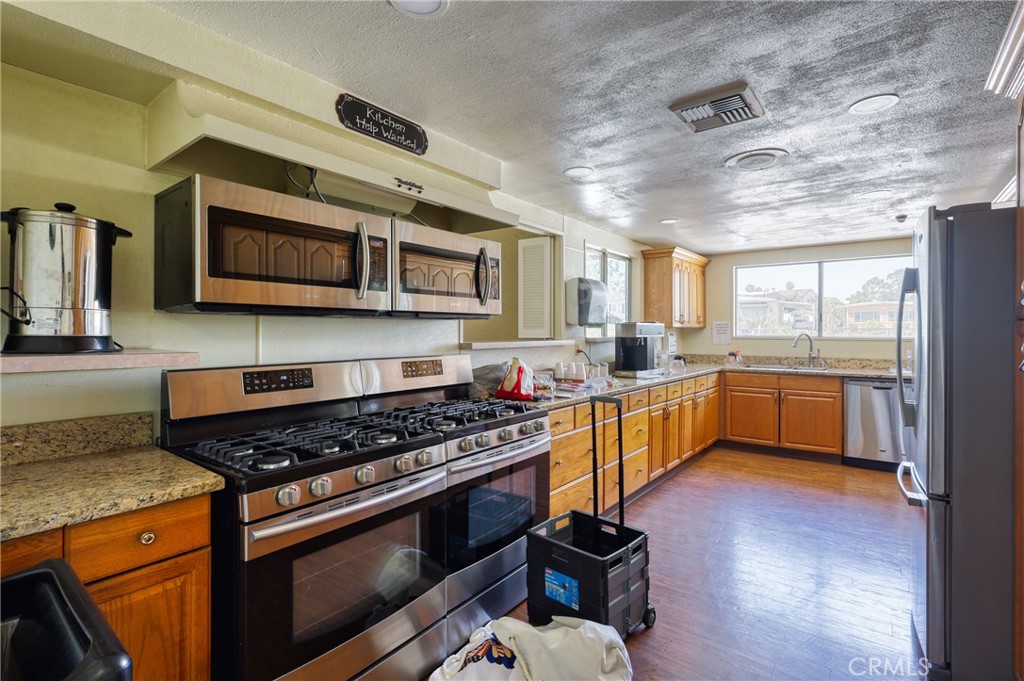 1001 Lambert Road 190, La Habra CA 90631 - photo 67