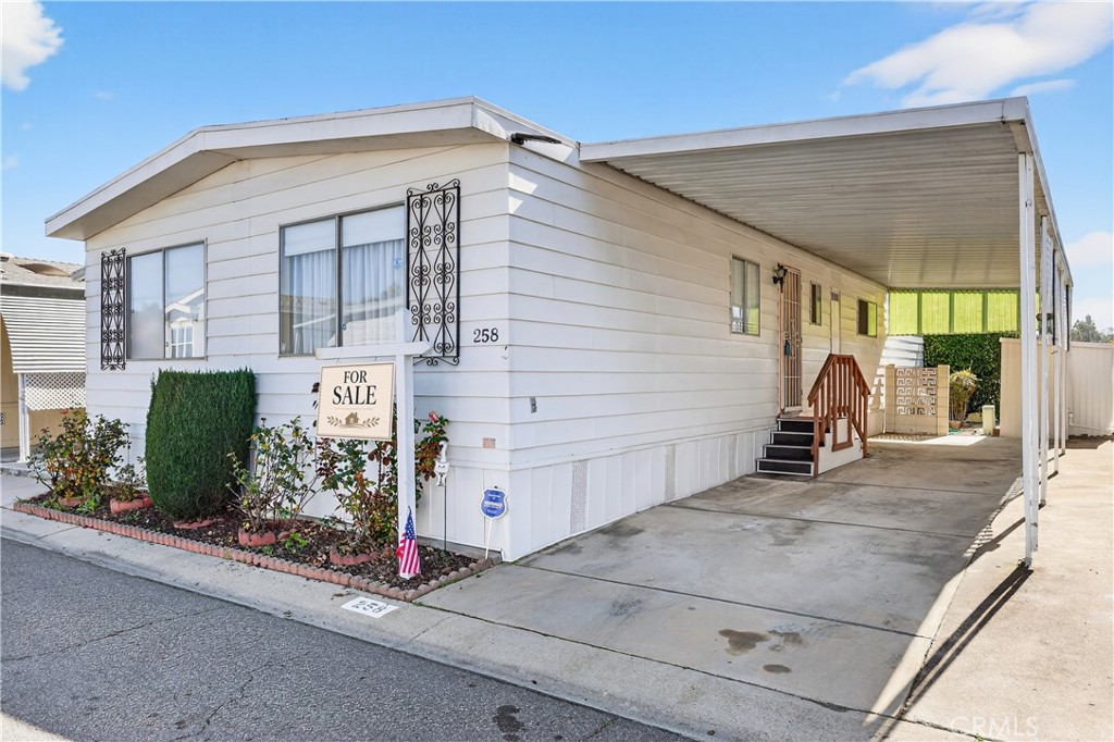 1001 Lambert Road 258, La Habra CA 90631 - photo 40