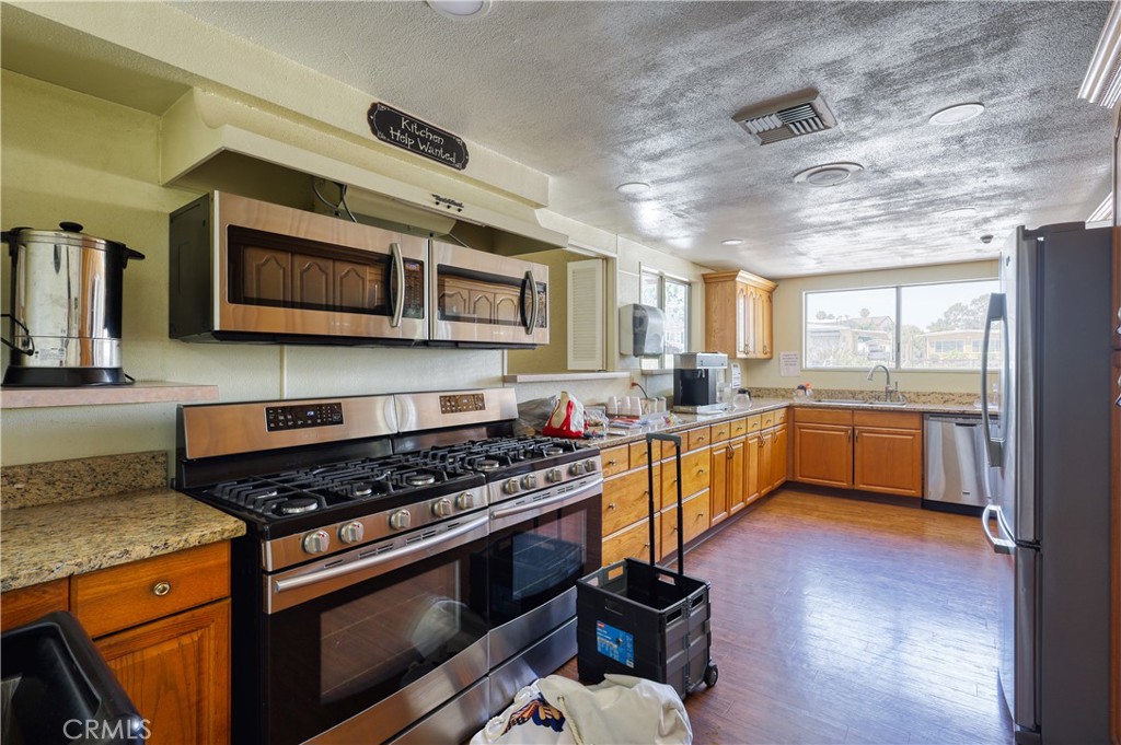 1001 Lambert Road 258, La Habra CA 90631 - photo 74