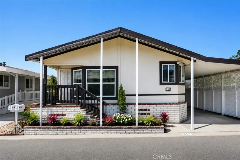 1001 W Lambert 219, La Habra