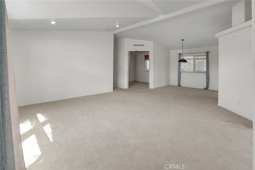 1001 W Lambert 219, La Habra CA 90631 - photo 11