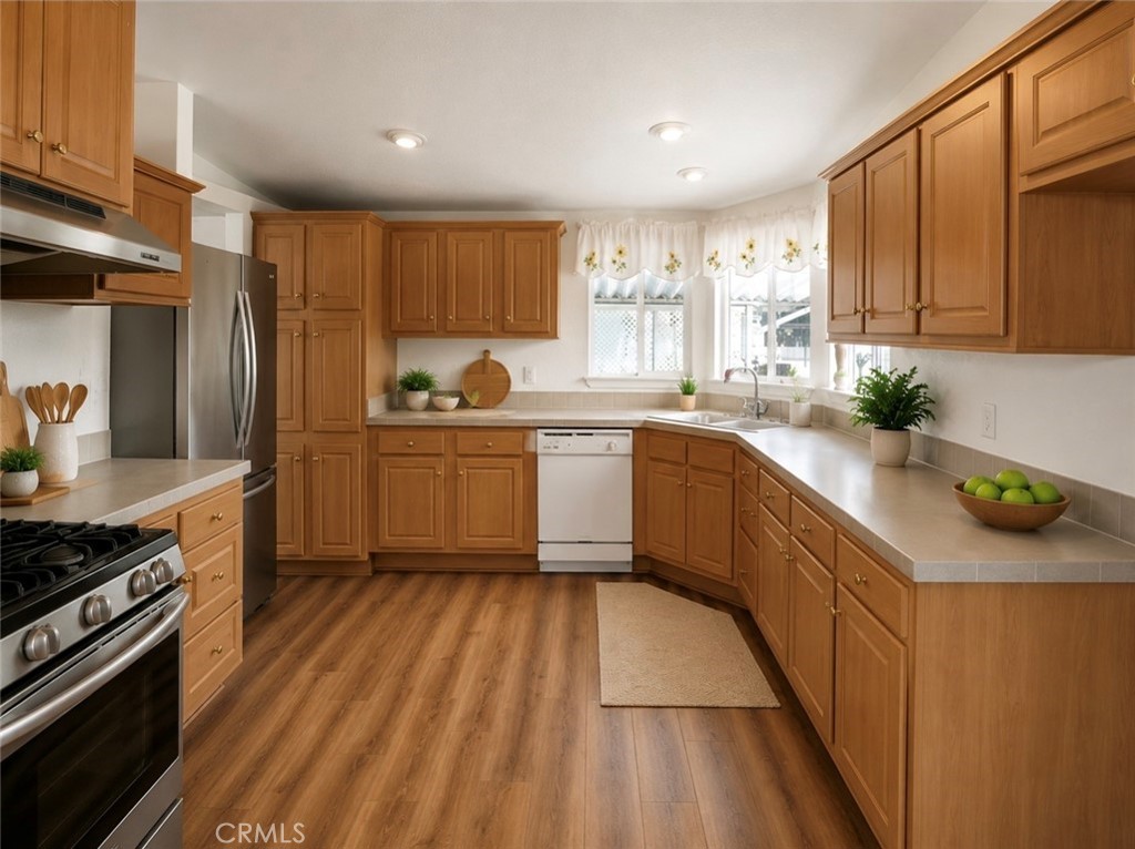 Digitally Enhanced Kitchen - 1001 W Lambert 219, La Habra CA 90631 - photo 14