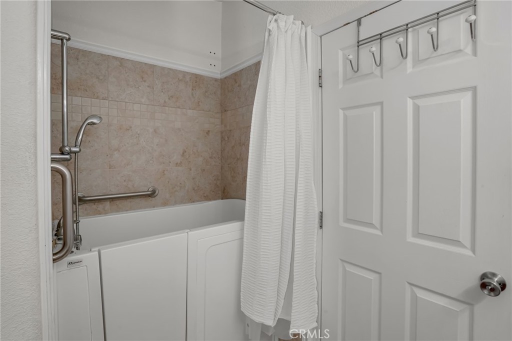 1001 W Lambert 219, La Habra CA 90631 - photo 34