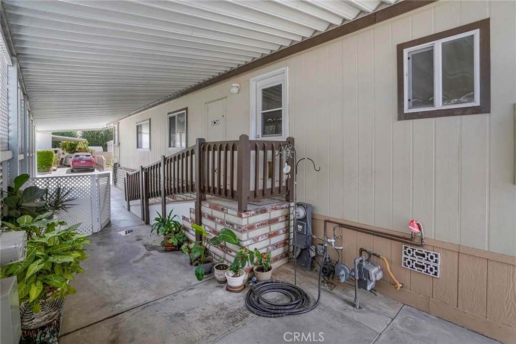 1001 W Lambert 219, La Habra CA 90631 - photo 41