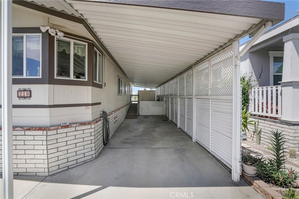 1001 W Lambert 219, La Habra CA 90631 - photo 44