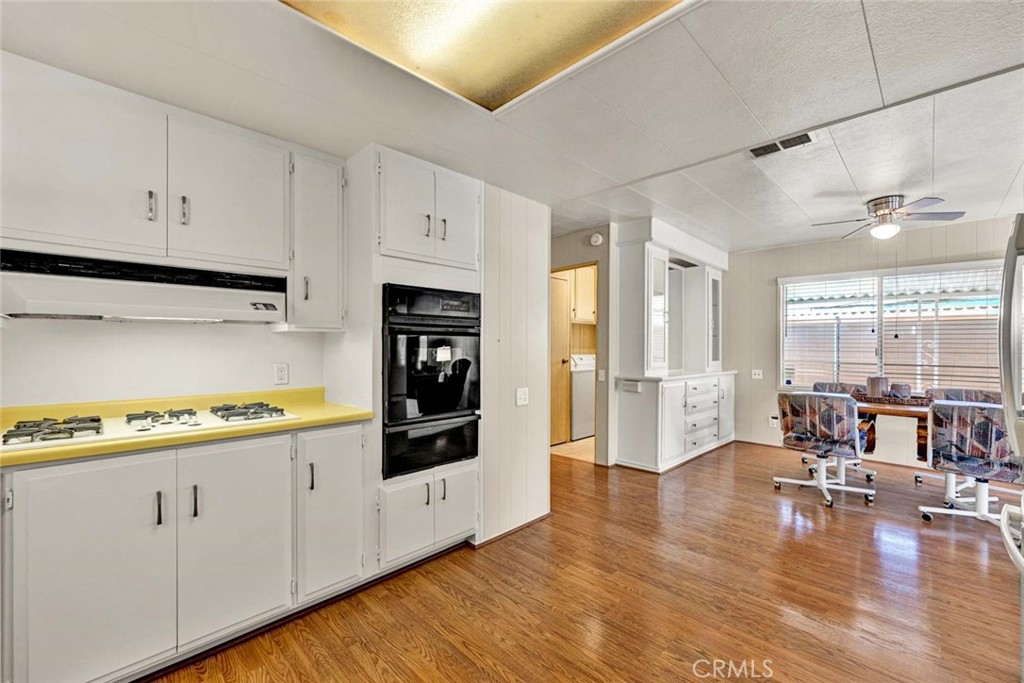 1001 W Lambert 30, La Habra CA 90631 - photo 12