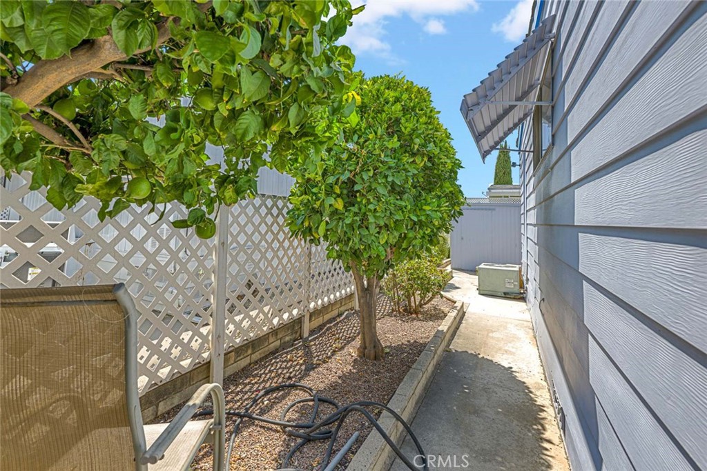 1001 W Lambert 30, La Habra CA 90631 - photo 22