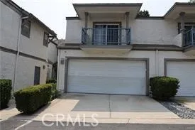 1040 W Country View 28, La Habra