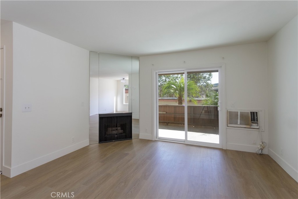 1044 S Idaho 1, La Habra CA 90631 - photo 9